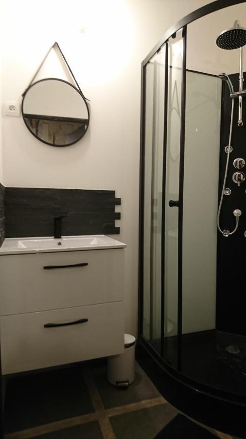 Les Chambres Du Vau Profond Vernoil Exteriér fotografie
