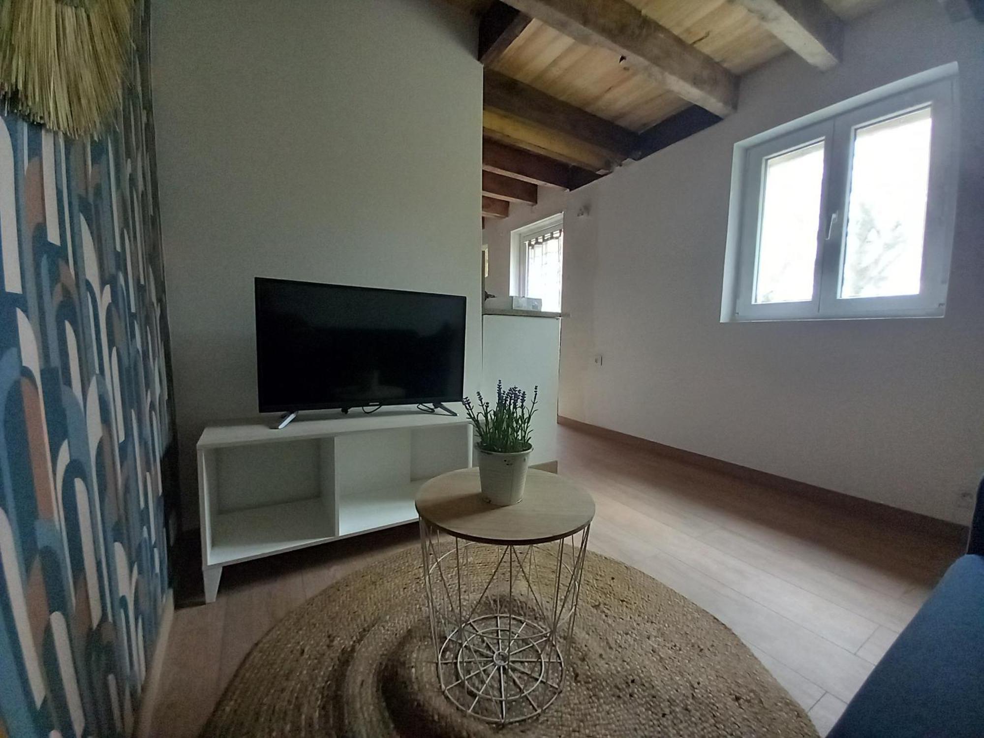 Les Chambres Du Vau Profond Vernoil Exteriér fotografie